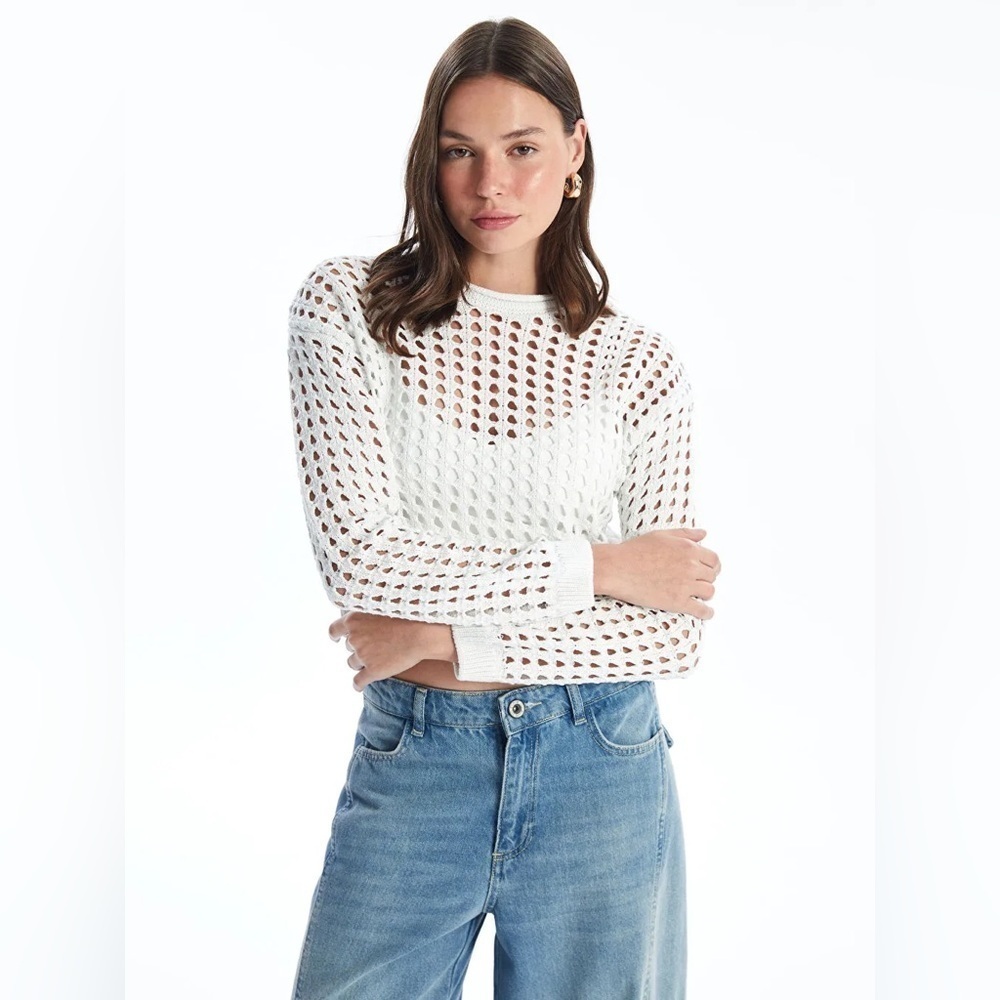 NWT Alysia Textured Pullover Sweater in Off-White
